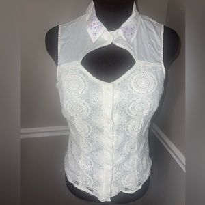 NWT Lulumari Anthropologie Off White‎ Crochet Blouse L